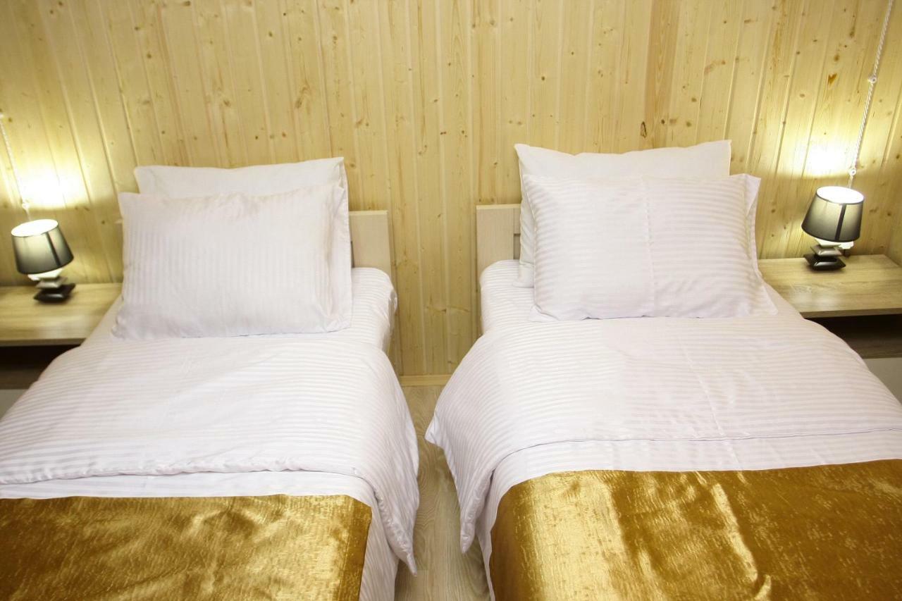 Park Hotel Kutaisi Ngoại thất bức ảnh